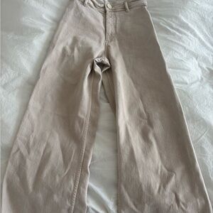 Zara Marine jeans cream color size 4
